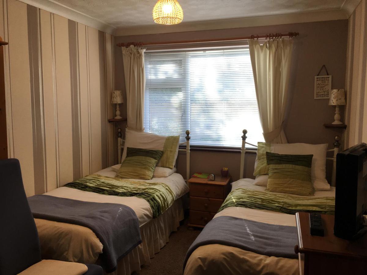 Blue Cedar Lodge Норуич Екстериор снимка